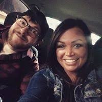 Amanda Worstell's Instagram, Twitter & Facebook