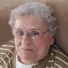 Doris Bales's Instagram, Twitter & Facebook