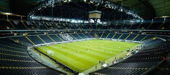 Im november 2007 wurde das eintracht frankfurt museum im waldstadion eröffnet. Deutsche Bank To Become Eintracht Frankfurt S New Stadium Naming Rights Sponsor