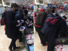 Le imbarazzanti scarpe delle lidl. Le Scarpe Lidl Esaurite In Tutta Italia In Poche Ore Code E Assembramenti Nei Negozi Corriere It
