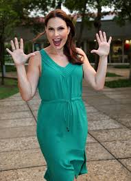 Laura Muller brinca que mexe com o imaginário masculino: Acham que sou a  deusa do sexo | Bastidores | gshow