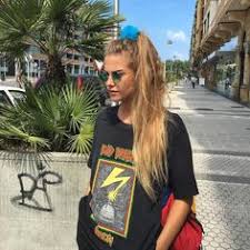 Her birth sign is sagittarius and her life path number is 5. Clara Berry Net Worth