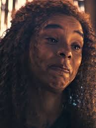 ending it all 💔 #thewheeloftime #siuanraine #moirainedamodred #siuansanche  #rosamundpike #sophieokonedo #ceerockstarr #fyp