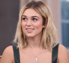 Sadie Robertson Just Gave Fans Some BIG News to Talk About 👀 Full story in  the comments ⬇