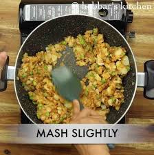 How To Make Samosa Samosa Recipe Easy Samosa Recipes Samosa