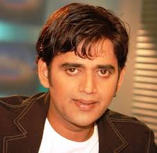 Mohalla Assi Actors Cast Crew Roles Salary Starsunfolded An idealist sanskrit teacher deals with issues like commercialisation of religion as things around him change and he struggles to keep up. mohalla assi actors cast crew