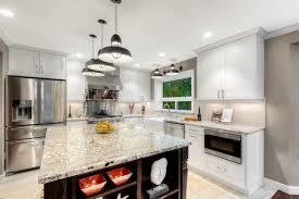 Quarry tile is a lovely and economical flooring option for designing a kitchen with a natural or rustic aesthetic and pairs authentically with decorative spanish or italian tiles. Ctmgranite