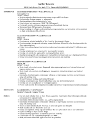 Lists a minimum of three years of experience working as a front end developer includes an educational qualifications in web design, computer science or a related field Frontend Engineer Resume May 2021
