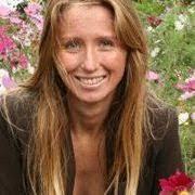 Anna Halgas's Instagram, Twitter & Facebook