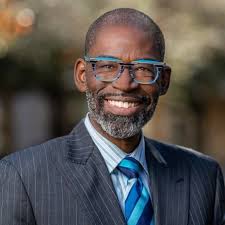 Reginald Wilburn's Instagram, Twitter & Facebook