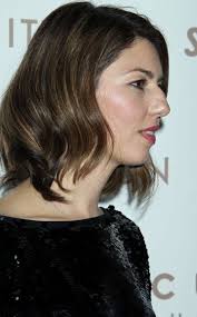 Learn how photoshop makes digital plastic surgery a breeze without the need for fancy surgical tools or even a steady hand! Ontd Original 10 Celebs With Prominent Noses Ohnotheydidnt Livejournal