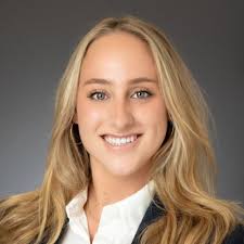 After completing my winter audit internship in Dallas, I'm excited to share  that I will be returning to Ernst & Young full-time in 2026! I will be  joining after attending SMU in