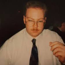 Statement und Beschluss der DEG Eishockey GmbH zum Thema „Becherwürfe“ Mit  Bestürzung haben wir nach dem Heimspiel gegen den ESV Kaufbeuren erneut  Beschwerden vernommen, die sich über Becherwürfe aus dem Gästebereich im