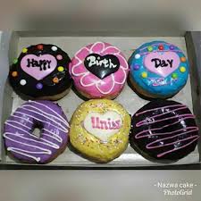 Berikut ini beberapa resep kue donat kentang yang bisa langsung dicoba. Brownis Blackforest Cake Ultah Donat Ultah Posts Facebook