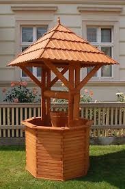 Dieser einfache zierbrunnen für den garten wurde nach vorlage eines quellwasserbeckens gestaltet, wie es im der zierbrunnen aus stein kann kann sofort im garten in betrieb genommen werden. Xxxl Zierbrunnen Holzbrunnen Gartenbrunnen Brunnen 2 40m Hohe Garten Holz Ebay