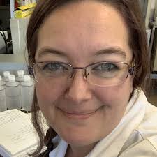 SYBR green mastermix producing 900bp band?