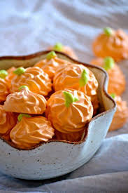Pumpkin Spice Meringue Pumpkins Flavored With The Great Taste Of Fall This Colorful Treat Will Ple Thanksgiving Desserts Kids Pumpkin Recipes Pumpkin Flavor