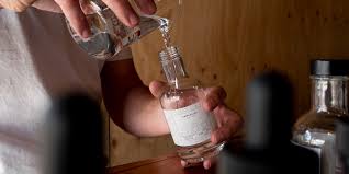 Australian gin tends to be fresh and bright in flavor with a range of botanicals. Craft Gins The Weekend Series The Weekend Edition