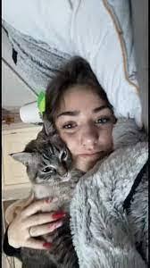 Shannon Shearin's Instagram, Twitter & Facebook