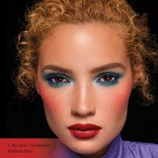 Hung Vanngo Beauty Color Story Eyeshadow Palette International Shipping