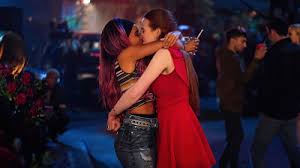 Die serie startete die karrieren von schauspielerinnen lili reinhart und camila mendes, die als duell der liebe interessen von archie ' s betty und veronica. Riverdale Staffeln Und Episodenguide Alle Infos Zur The Cw Serie Netzwelt