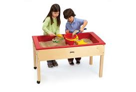 Sand And Water Tables Give Endless Possibilities For Exploration You Can Mike Your Own Version With Large Plas Sand And Water Table Sand And Water Water Table