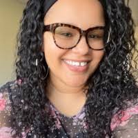 Ashley Donmoyer's Instagram, Twitter & Facebook