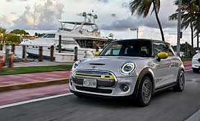 The new mini john cooper works. Mini Power Of Choice Statt Konsequenter Elektrifizierung Autogazette De