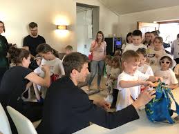 Thomas müller haus otterfing adresse.richtige adressen und telefonnummern finden! Im Stall Mit Nationalspieler Thomas Muller Bw Agrar Online Landwirtschaftliche Informationen Fur Baden Wurttemberg