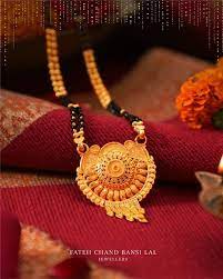 Gold locket mangalsutra is commonly used by the younger generation in the way of expressing their love towards each other. Top 151 Mangalsutra Designs Black Beads Mangalsutra Design Gold Mangalsutra Designs Bridal Gold Jewellery Designs