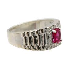 *perak 925 *cincin casting *saiz permata 0.90cm x 0.70cm *permata delima masak(sintetik) *berlian swiss *sesuai dijadikan cincin pertunangan atau perkahwinan *ada free gift(bekas cincin) *design bunga random #cinciperak #perak925. Cincin Batu Lelaki Mycraftshoppe Global Reach Local Identity