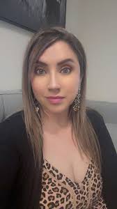 Amy Shirley you look so beautiful and pretty Cre: Lizard Lick Towing