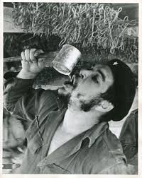 After che's demise in 1967, the cuban government cleaned the tarnish from his reputation and in 1997, it unveiled the che guevara mausoleum and monument in santa clara, cuba. Che Guevara 1959 Bei Pamono Kaufen