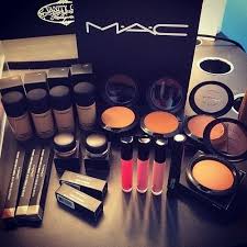Top 10 Most Popular Best Cosmetics Brands Of All Time Makeup Giveaway Makeup Cosmetics Makeup