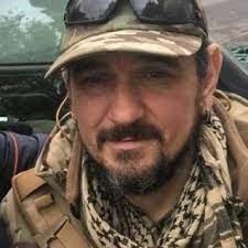 Російську вважає зброєю у боротьбі з балалайцями. 8jnh0rn8ffp0tm
