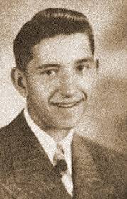 Richard Blunk's Instagram, Twitter & Facebook