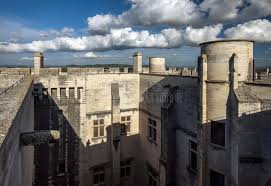 Détermination des heures de prières en i 181 Tarascon Frankreich Fotos Kostenlose Und Royalty Free Stock Fotos Von Dreamstime