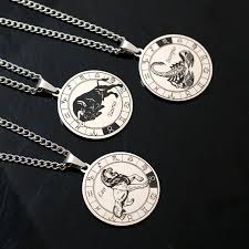 Collar con colgante con signo del zodiaco para hombre, colgante de acero de  titanio con personalidad, Leo, plato giratorio, personalizado para pareja,  12 unidades| Alibaba.com