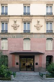 Cos Stores Rue Des Rosiers Paris Building Architecture Bath House
