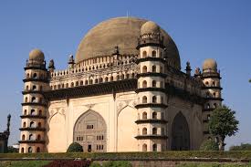 Gol Gumbaz - Wikipedia