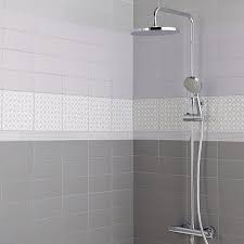 Decor Astuce Petale Gris Galet N 5 L 20 X L 20 Cm Couleur Salle De Bain Gris Galet Carrelage Salle De Bain