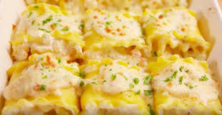 Les Meilleurs Rouleaux De Lasagne Aux Fruits De Mer Et A La Sauce Cremeuse Recettes Ma Fourchette Food Food Inspiration Cooking
