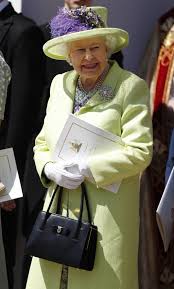 Queen Elizabeth Dress At The Royal Wedding 2018 Popsugar Fashion