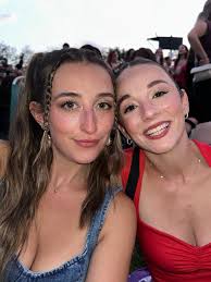 Emily Anacker (@emilyanacker) • Instagram photos and videos