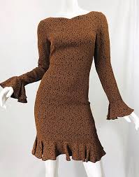 Embellished with fall berries and bows. 1990s Nicole Miller Leaf Print Brown Size 4 Bell Sleeve Vintage 90s Dress For Sale At 1stdibs