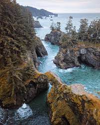 Arch rock samuel h boardman. Ryan Resatka Samuel H Boardman State Scenic Corridor Oregon Oregon Road Trip Cool Places To Visit Boardman State Park