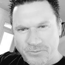 Shawn Lemoine's Instagram, Twitter & Facebook