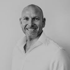 SSS Partners with Hikrobot