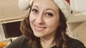 Kaitlyn Burden's Instagram, Twitter & Facebook