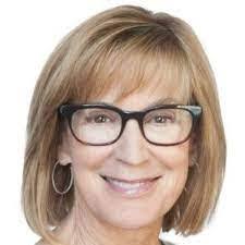 Carmela Jensen's Instagram, Twitter & Facebook